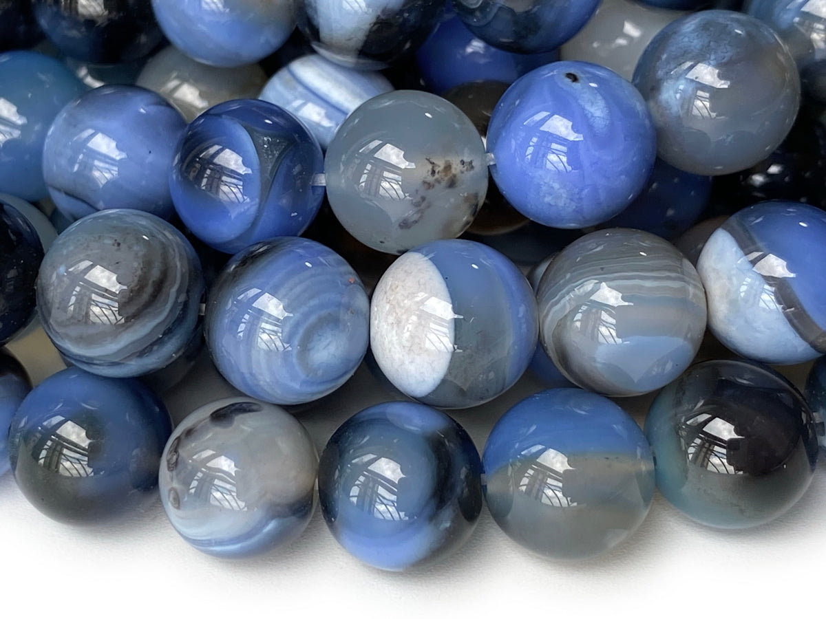 15" 10mm Dream grey blue Fire agate round beads, with special stripe