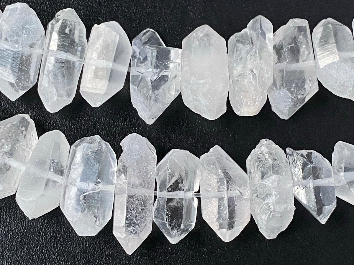 15.5" 7~9mm x 14~20mm Natural rock quartz nugget pendant beads