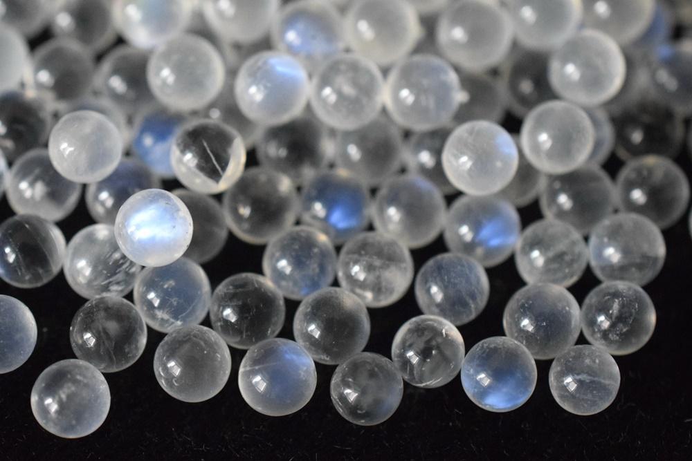 6PCS 4mm AAA Natural Blue white Moonstone round undrilled Sphere beads