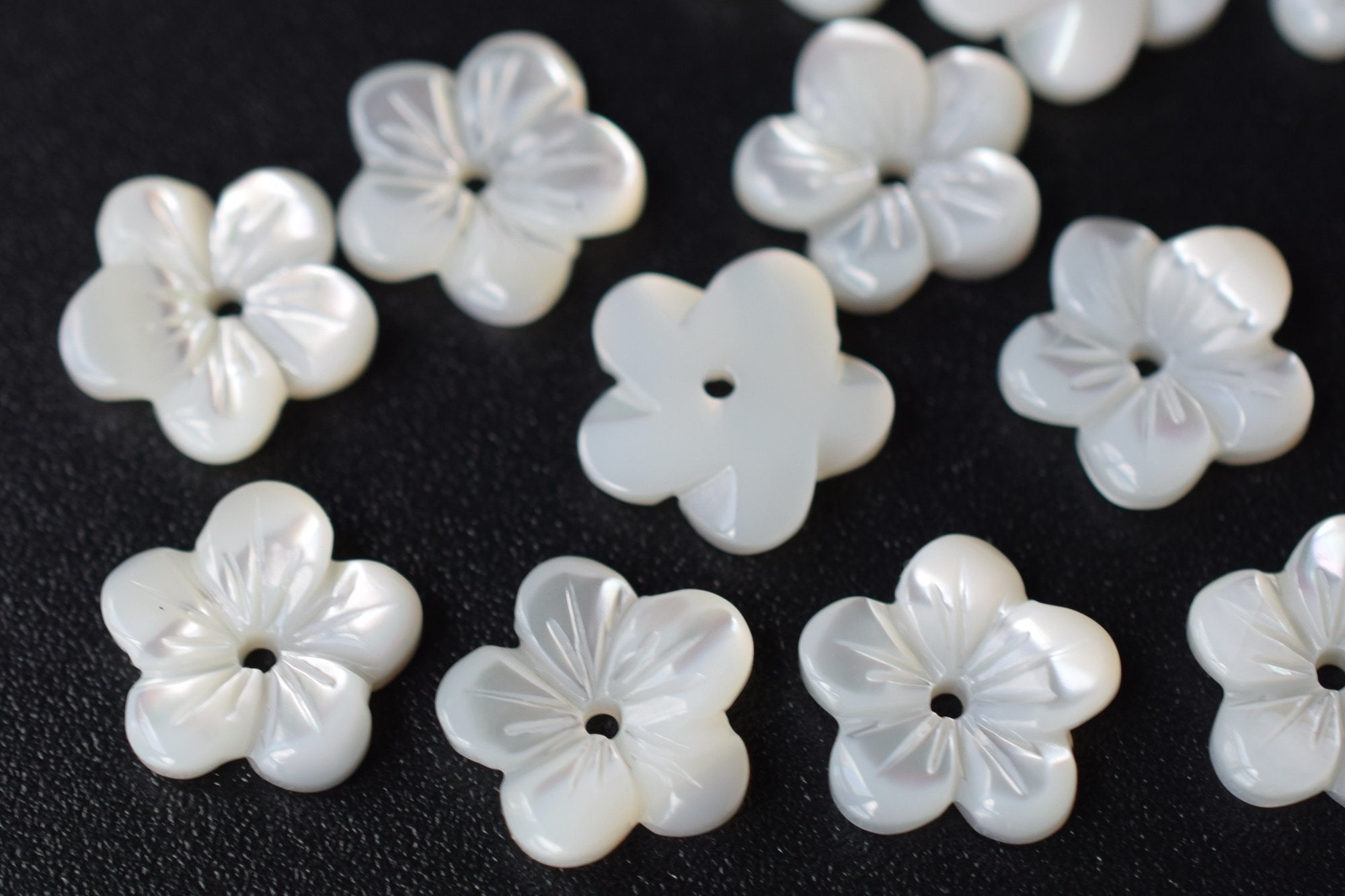 10PCS 10mm Natural white MOP flower beads 5 petal,mother of pearl