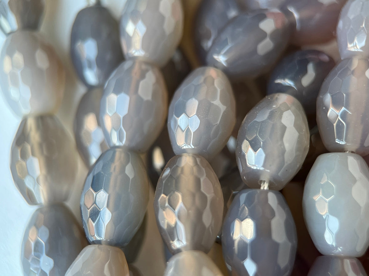15.5" Grey agate 10x14mm faceted barrel/drum beads