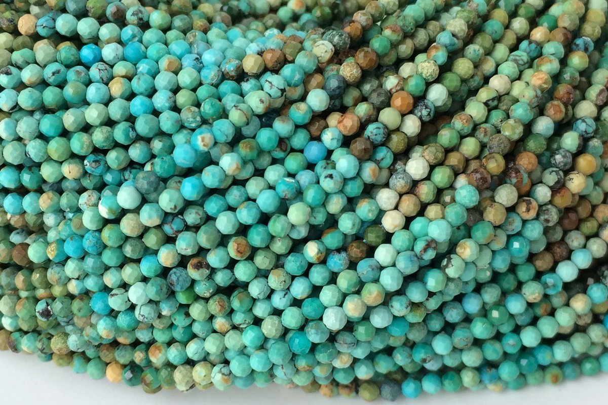 15.5“ 2mm Natural HuBei turquoise round micro faceted beads Gradient