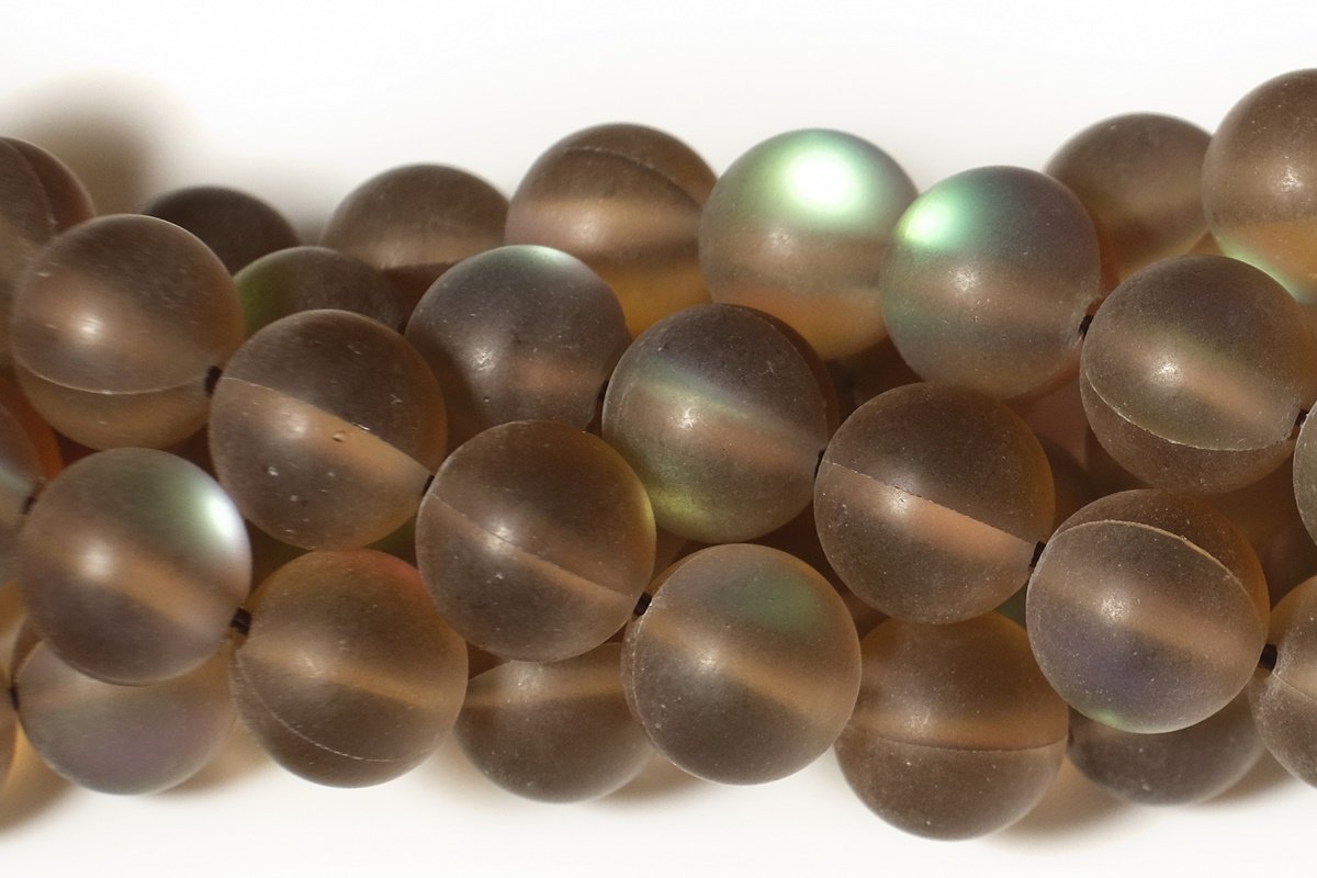 15.5“ 8mm Rainbow Tea/Champagne color Synthetic Moonstone round beads