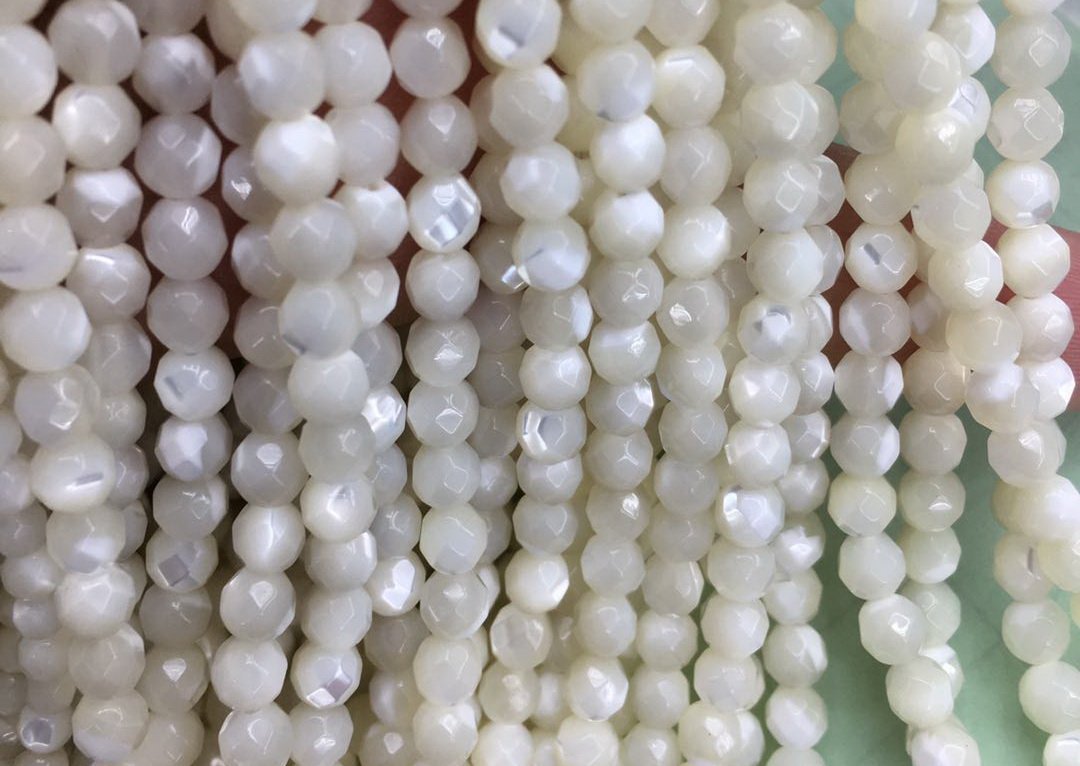 White MOP - Round- beads supplier