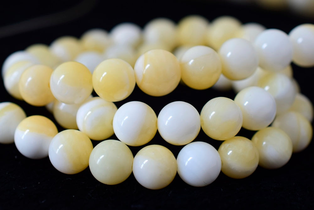15.5" Natural half yellow shell round beads 6mm/8mm