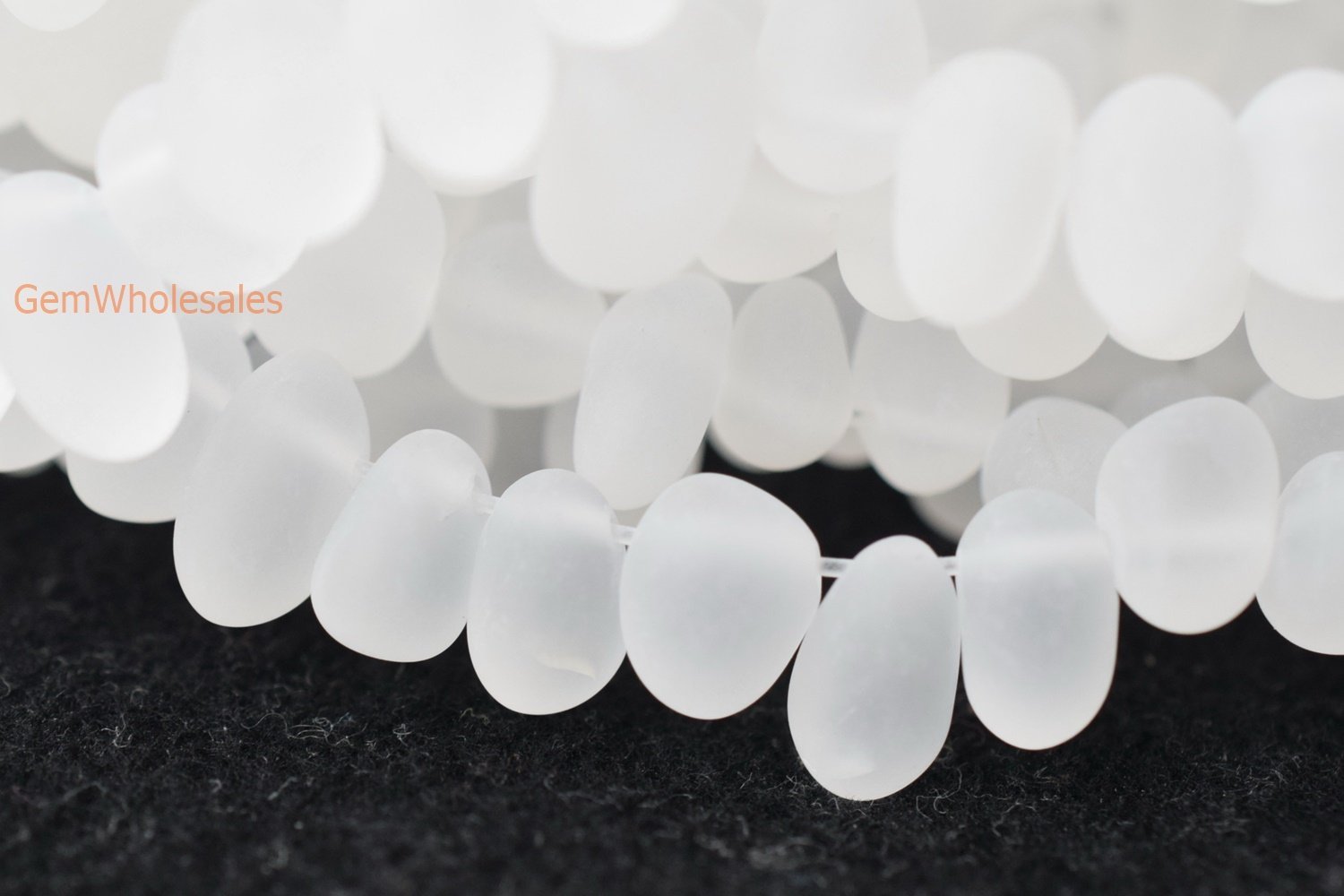 Clear quartz - Pebble- beads supplier