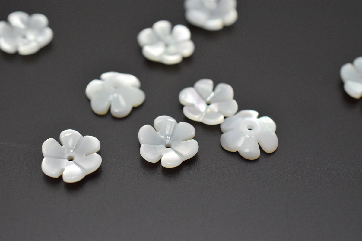 10PCS 10mm Natural white MOP Lucky Clover,mother of pearl Lucky Clover