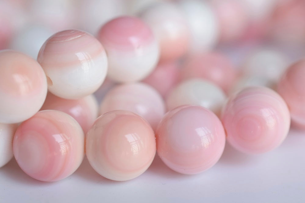 18PCS AA Natural Blush Pink Queen Conch shell 10~11mm round Beads