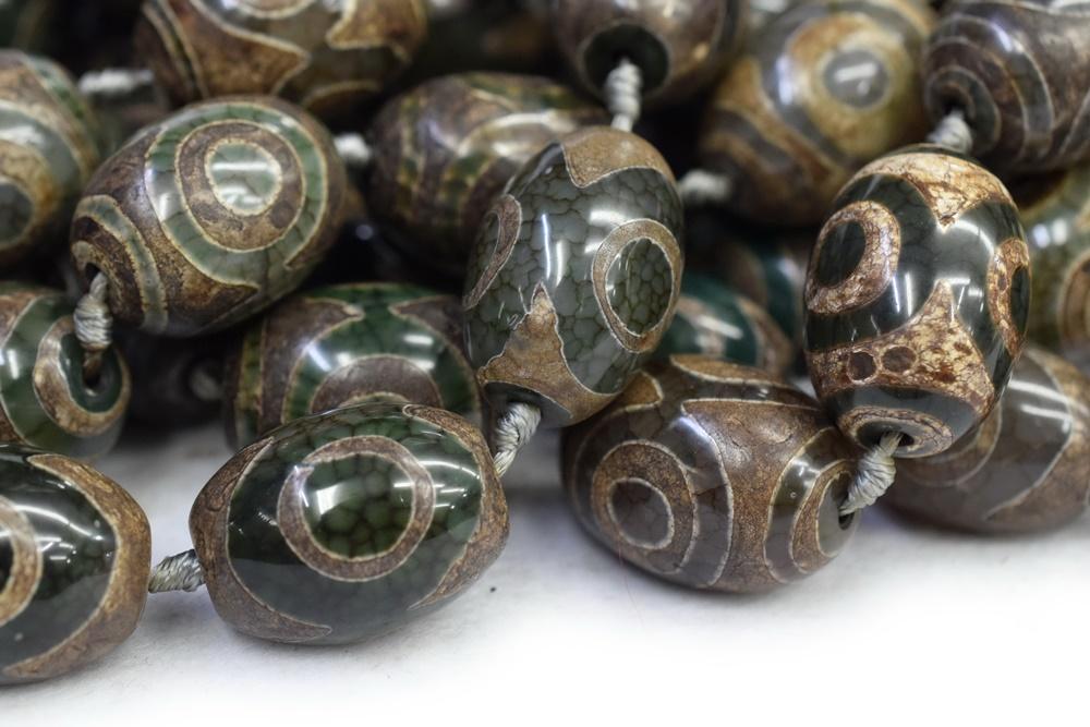 14" Antique green Bulk tibetan Dzi agate oval/barrel shape beads 20x30mm 3 eye