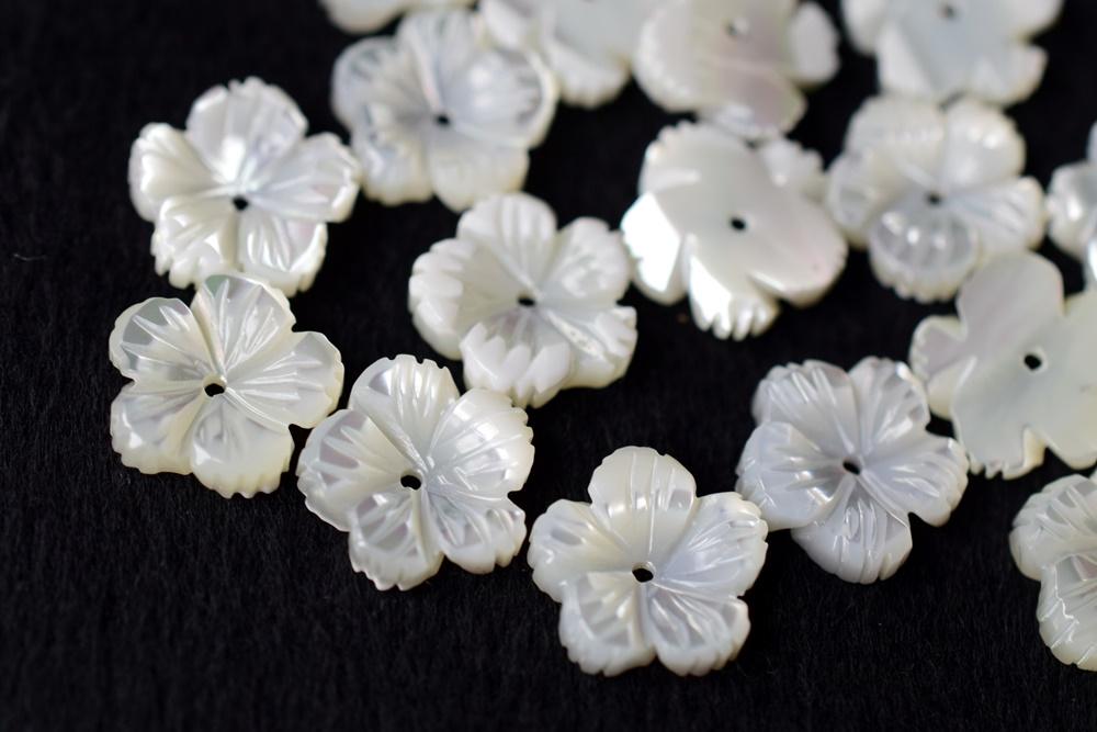 10PCS 10mm Natural white MOP flower 5 petal,mother of pearl XC