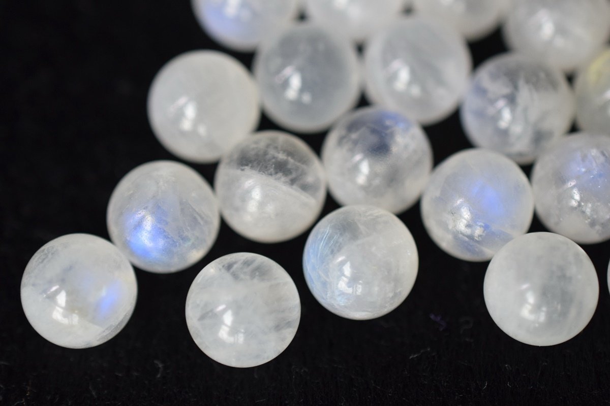 2PCS 6mm AA Natural Blue white Moonstone round undrilled single Sphere beads