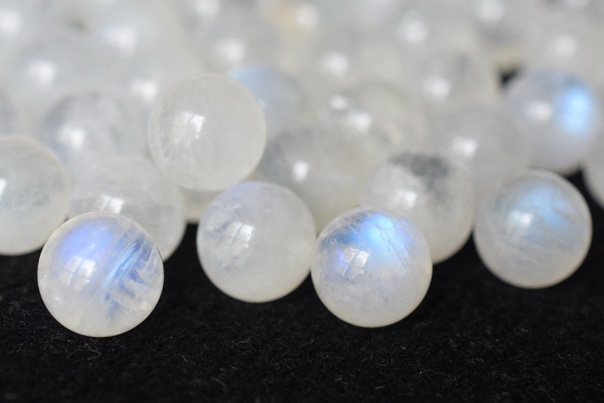 2PCS 10mm AA Natural Blue white Moonstone round undrilled single Sphere beads