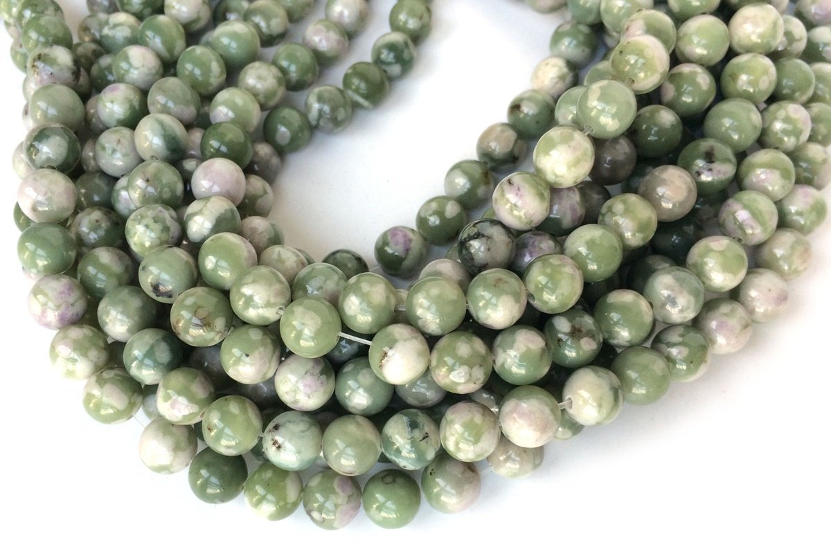 15.5" 8mm natural green lucky jade Round beads gemstone