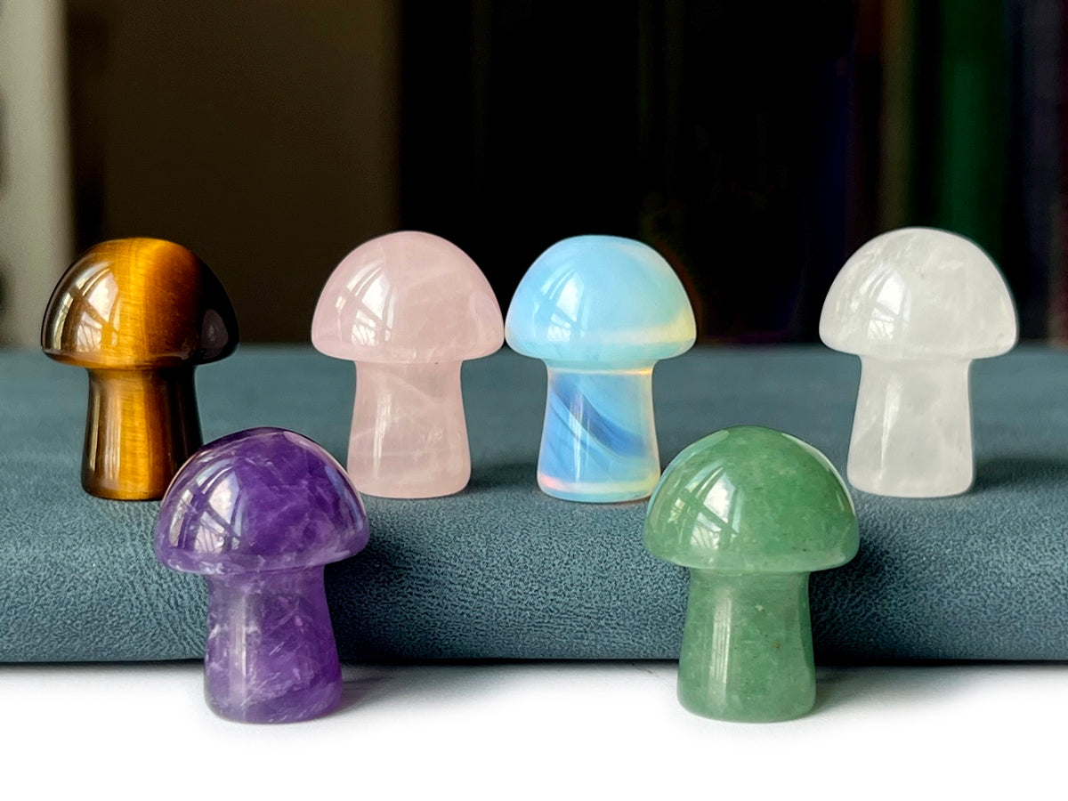 20mm Gemstones Crystal Mushroom Carving Figurines, Healing stone