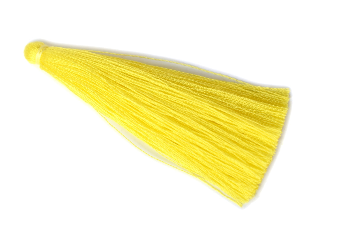 10PCS 6.5cm High Quality Gold Yellow Handmade silky Thread Tassels